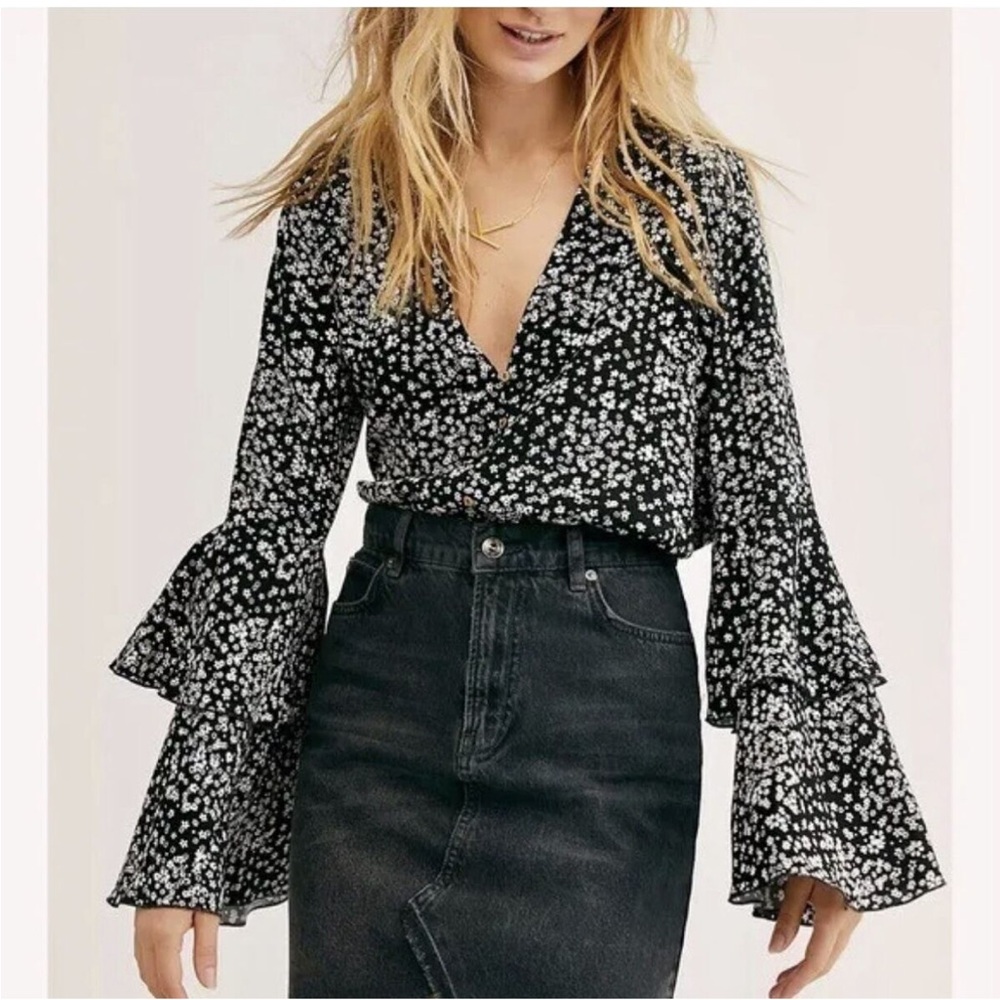 Floral Black and White Women's bodysuit